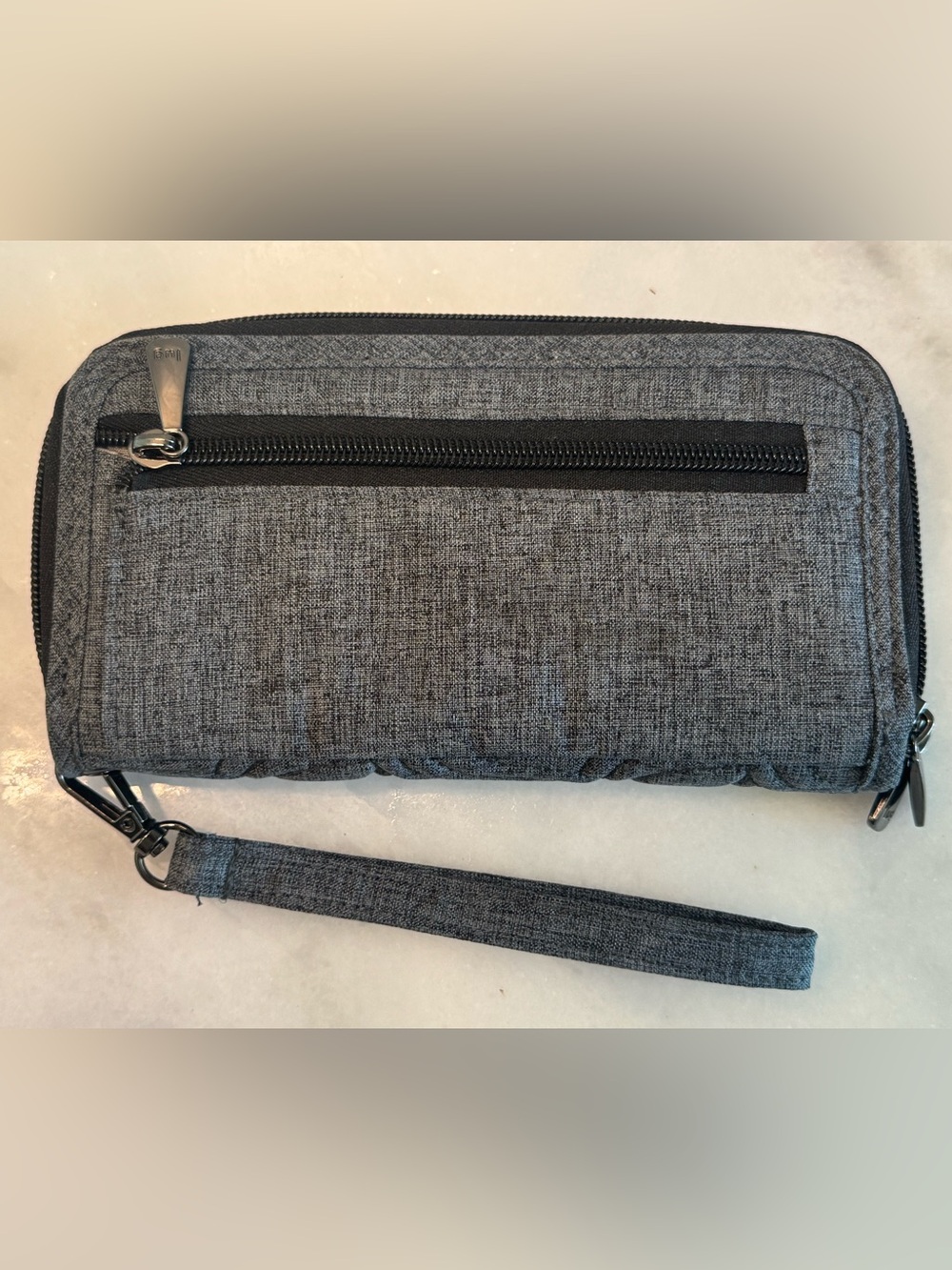Lug Gray Splits XL RFID Wallet NWOT - Picture 3 of 11
